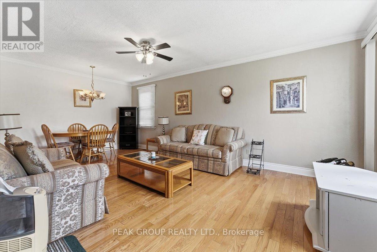 6105 Dixon Street, Niagara Falls, Ontario  L2G 2L4 - Photo 11 - X12486927