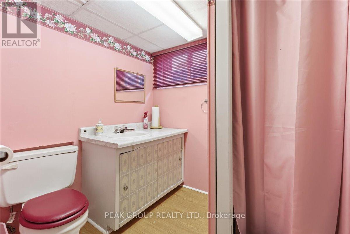 6105 Dixon Street, Niagara Falls, Ontario  L2G 2L4 - Photo 26 - X12486927