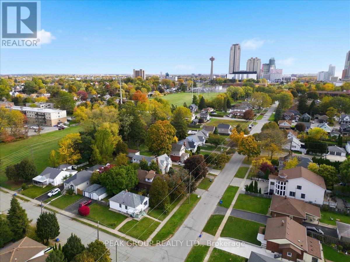 6105 Dixon Street, Niagara Falls, Ontario  L2G 2L4 - Photo 32 - X12486927