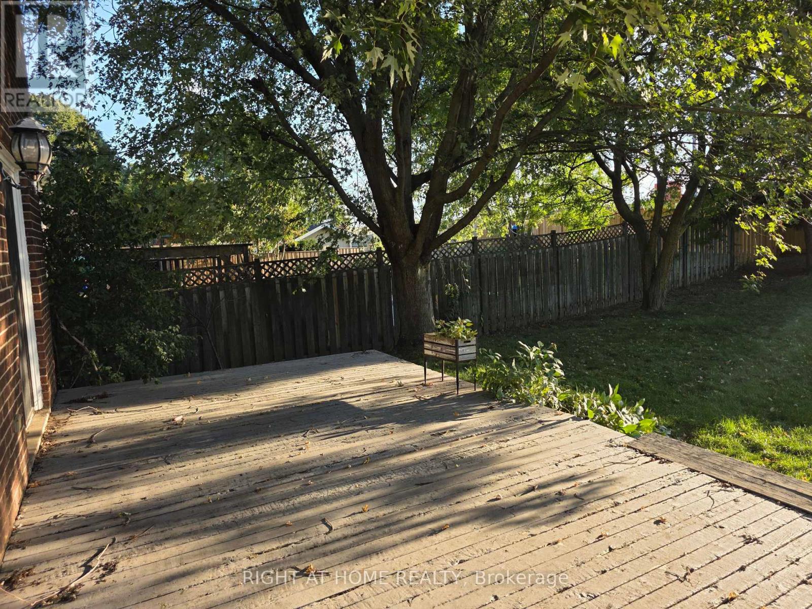 16 Portland Crescent, Newmarket, Ontario  L3Y 6A5 - Photo 28 - N12484831