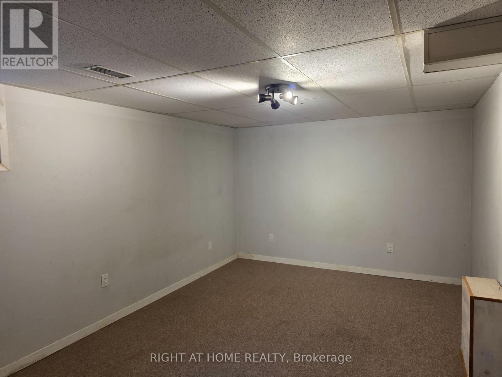 16 Portland Crescent, Newmarket, Ontario  L3Y 6A5 - Photo 27 - N12484831