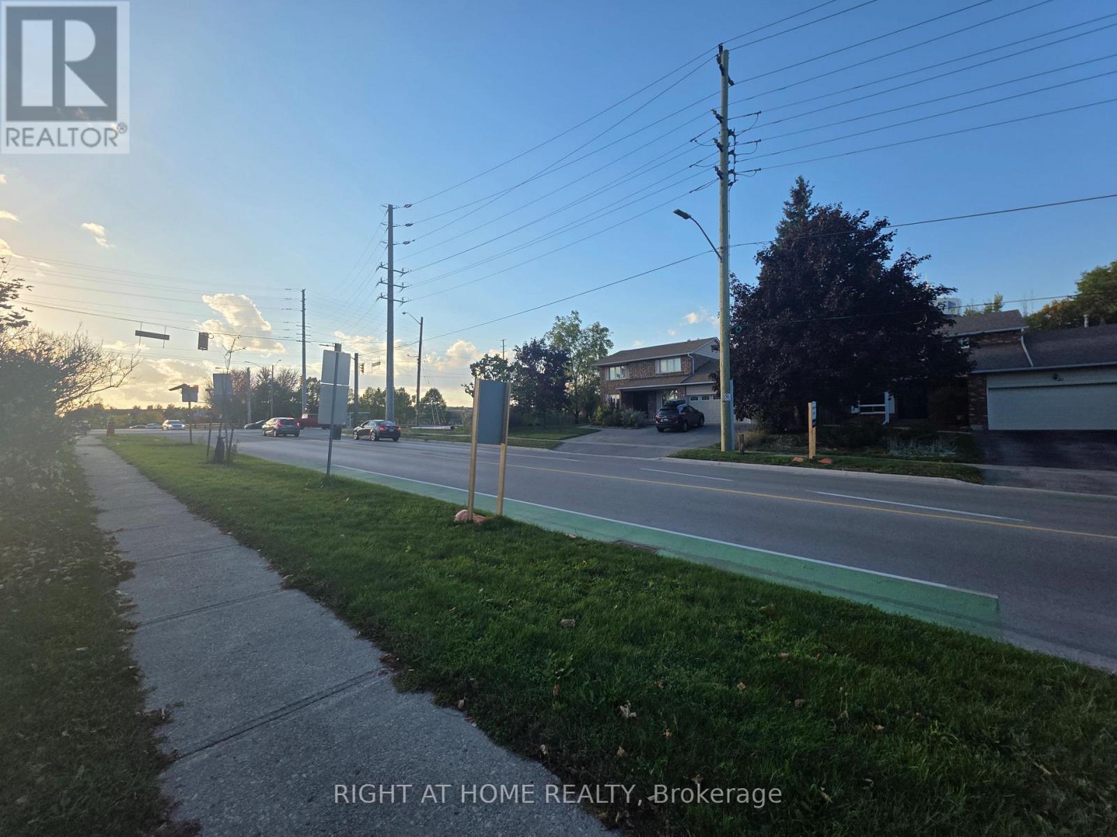 16 Portland Crescent, Newmarket, Ontario  L3Y 6A5 - Photo 34 - N12484831