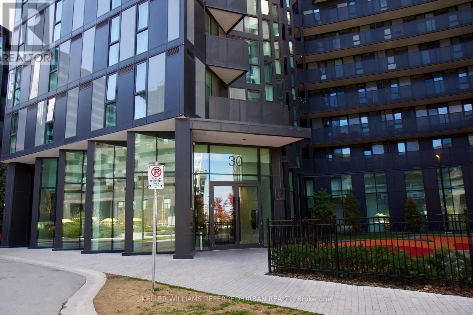 730 - 30 Tretti Way, Toronto, Ontario  M3H 0E3 - Photo 2 - C12486918