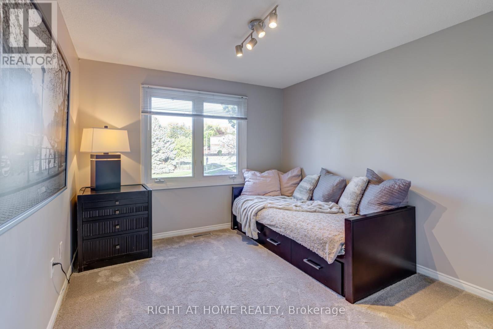 66 Glen Hill Drive, Whitby, Ontario  L1N 7A3 - Photo 30 - E12486922