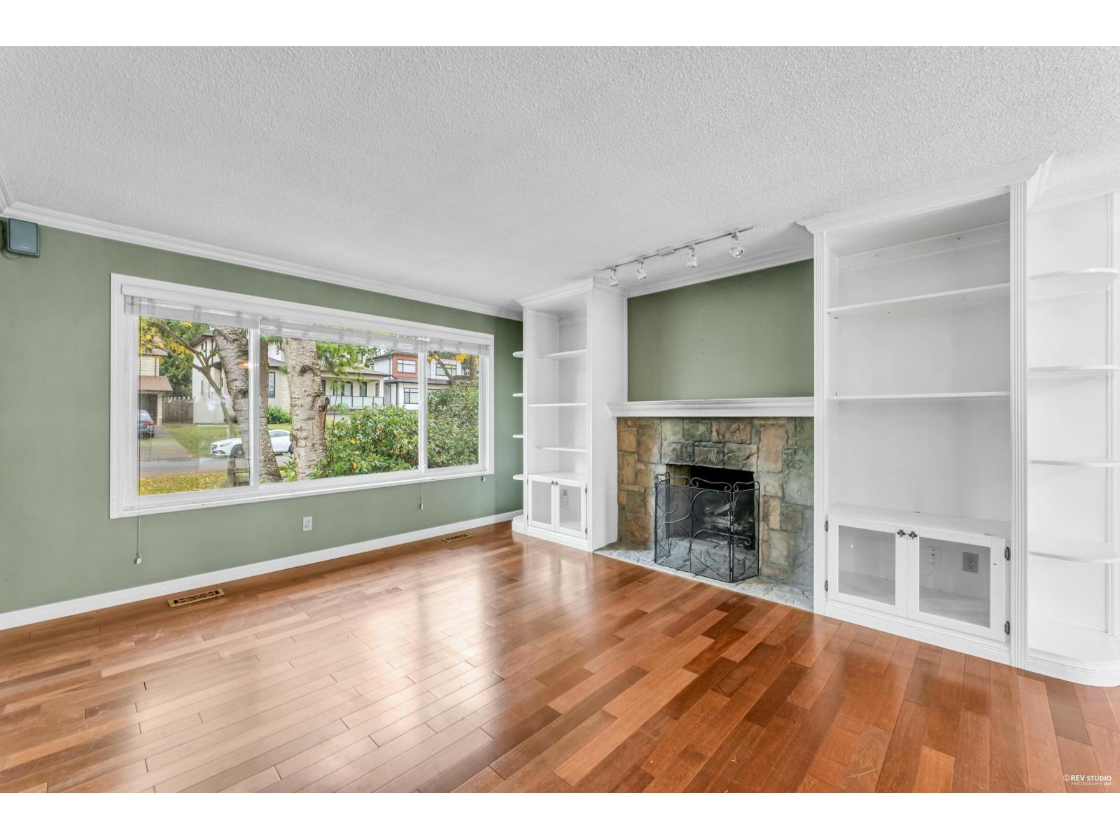 2214 153a Street, Surrey, British Columbia  V4A 4R5 - Photo 4 - R3062452