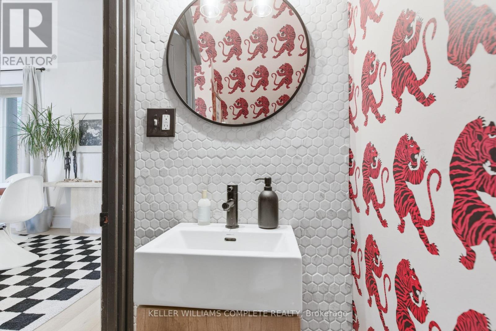 48 Liberty Street, Hamilton (Corktown), Ontario  L8N 2N6 - Photo 23 - X12461600