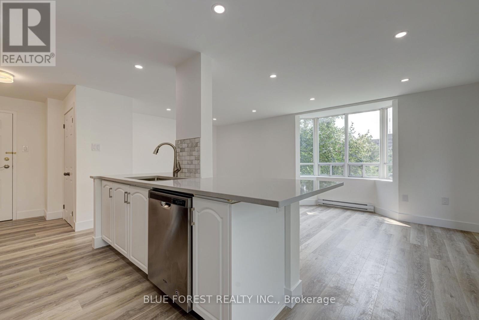 301 - 76 Base Line Road W, London South, Ontario  N6J 4Y7 - Photo 15 - X12486941