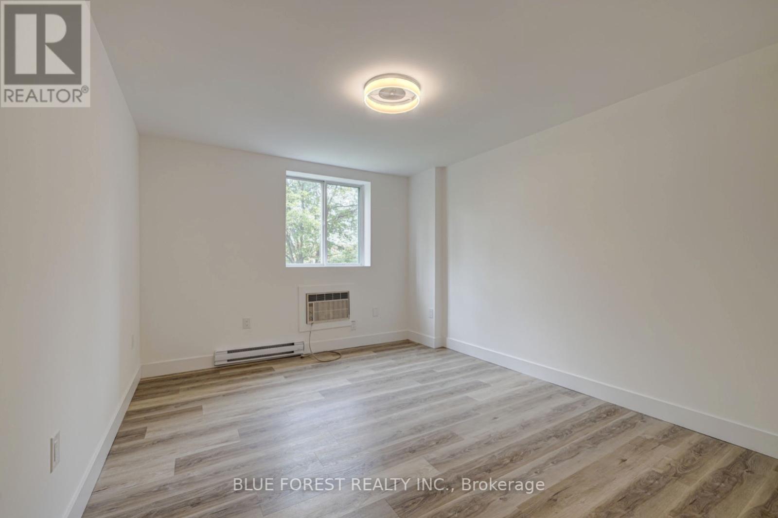 301 - 76 Base Line Road W, London South, Ontario  N6J 4Y7 - Photo 21 - X12486941