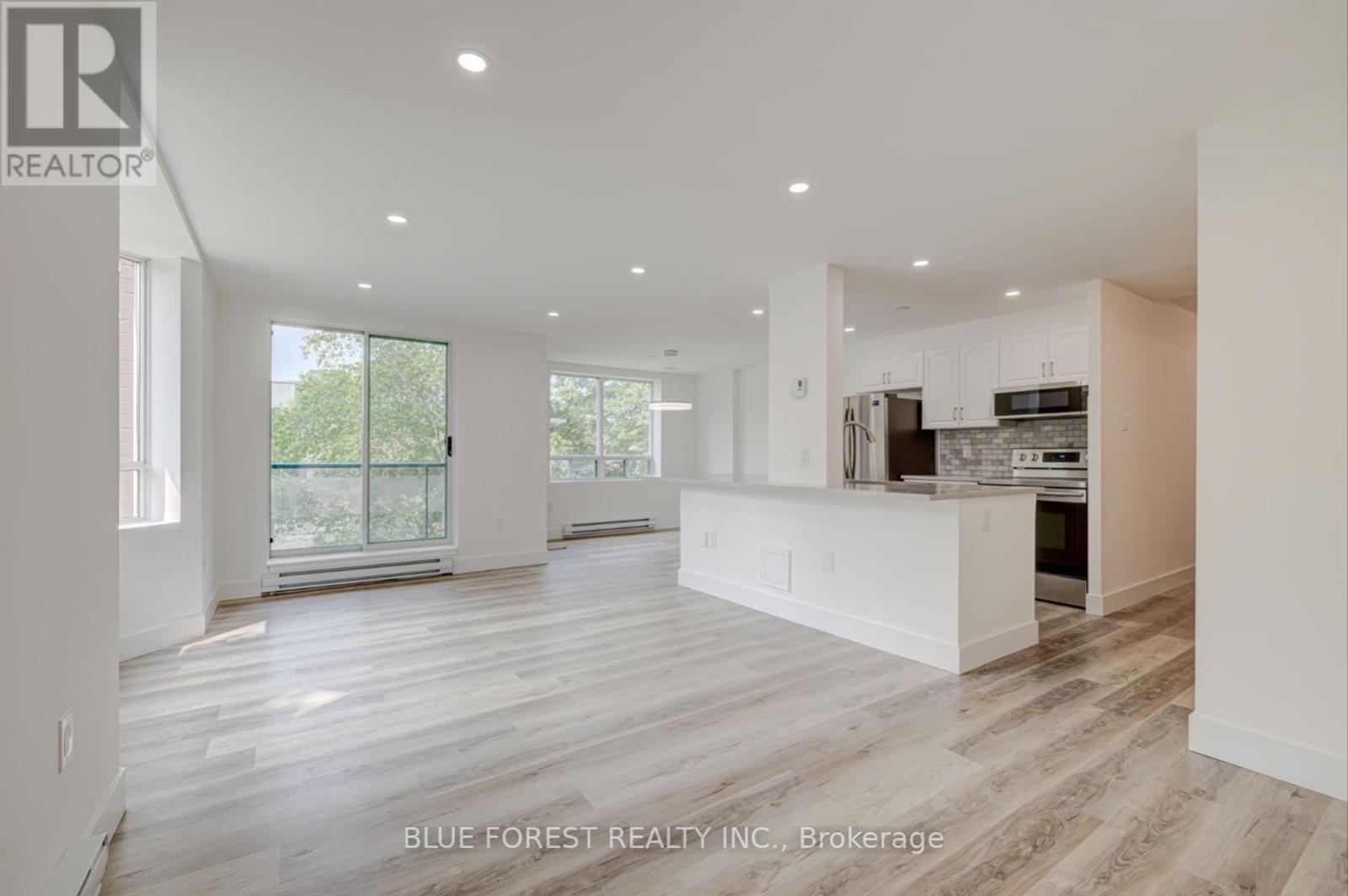 301 - 76 Base Line Road W, London South, Ontario  N6J 4Y7 - Photo 9 - X12486941