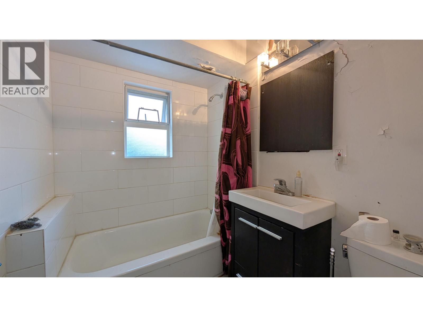 101 1075 W 13th Avenue, Vancouver, British Columbia  V6H 1N1 - Photo 13 - R3062847