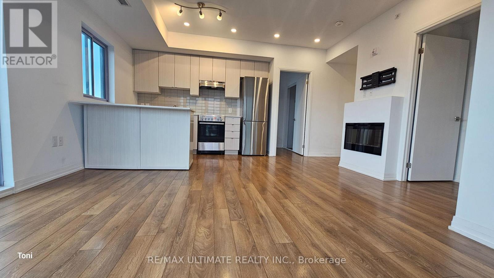 505 - 408 Browns Line, Toronto, Ontario  M8W 0C3 - Photo 13 - W12486528