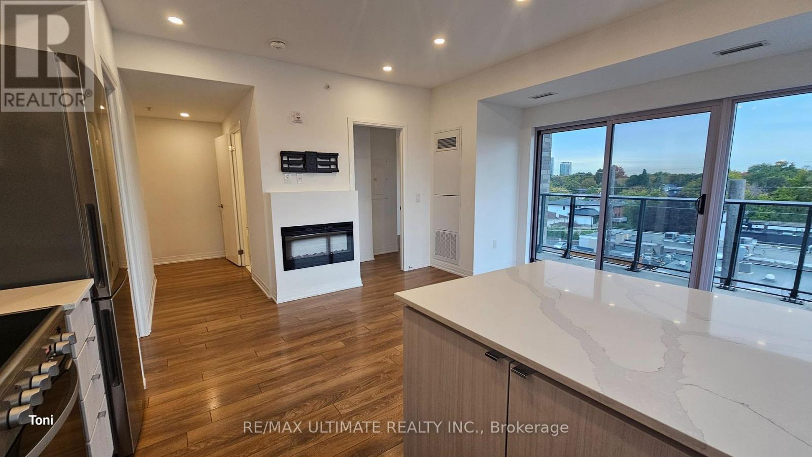 505 - 408 Browns Line, Toronto, Ontario  M8W 0C3 - Photo 9 - W12486528