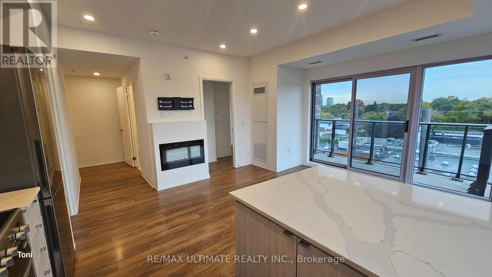 505 - 408 Browns Line, Toronto, Ontario  M8W 0C3 - Photo 8 - W12486528