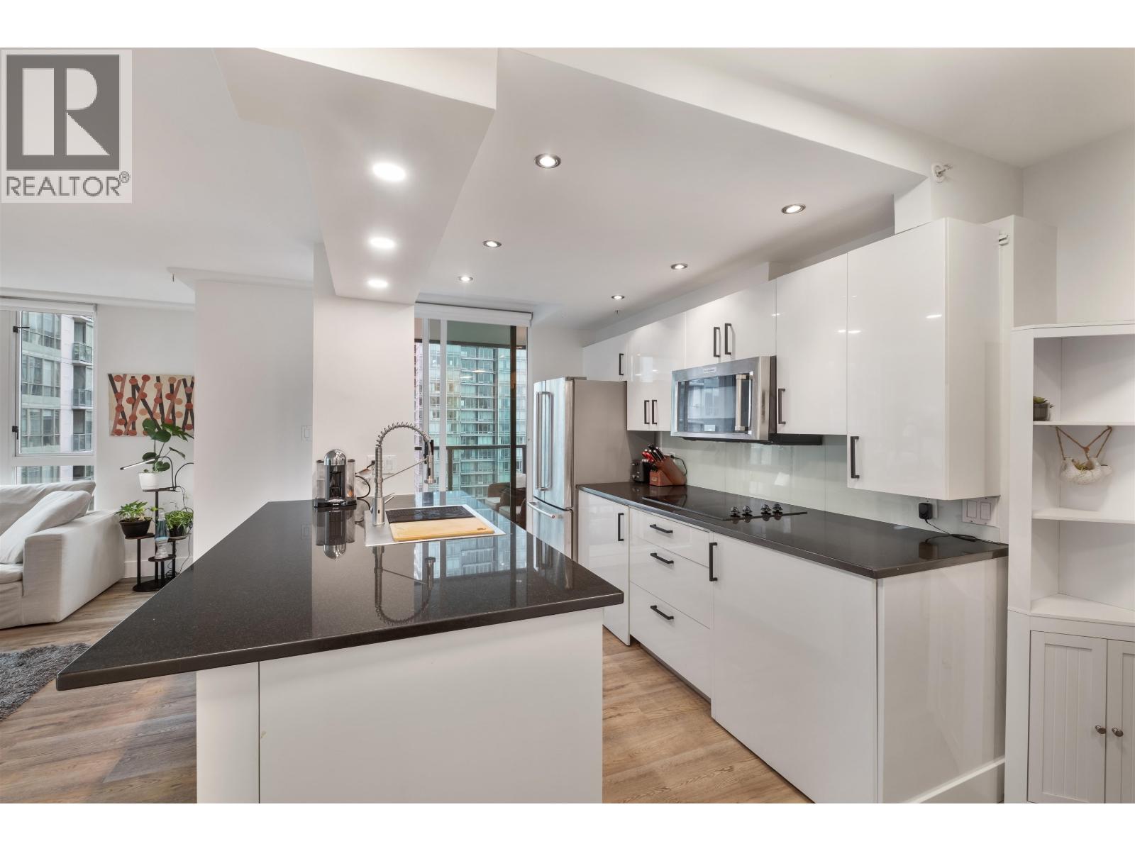 2206 1238 Melville Avenue, Vancouver, British Columbia  V6E 4N2 - Photo 5 - R3062815