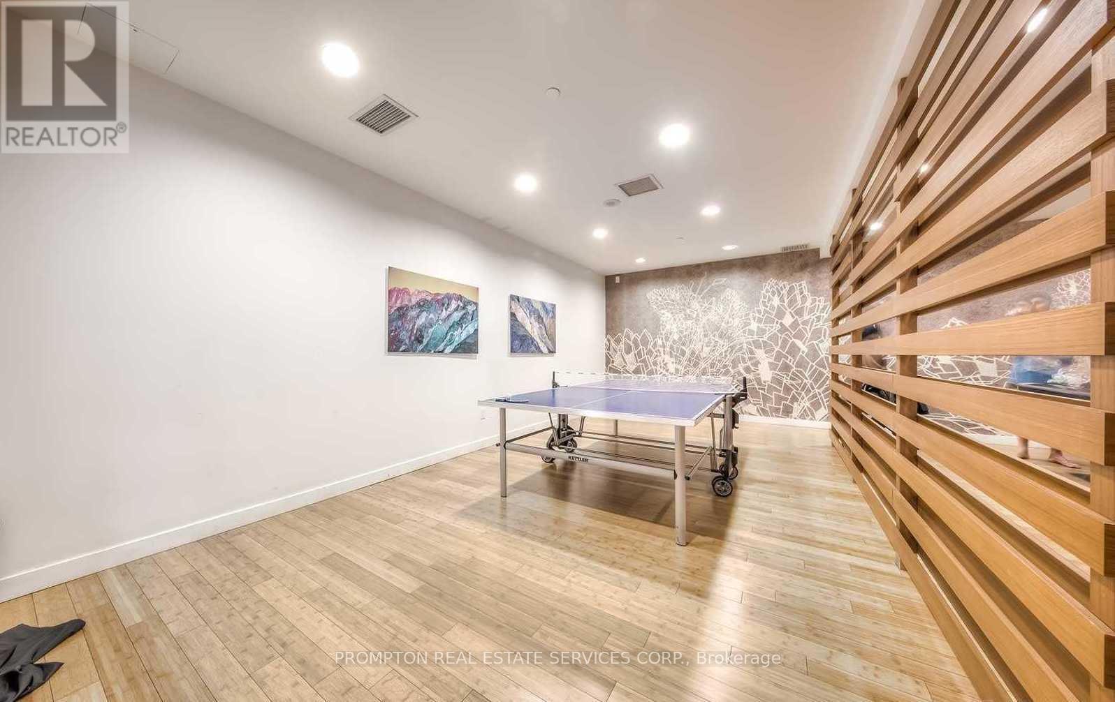 809 - 10 Capreol Court, Toronto, Ontario  M5V 4B3 - Photo 10 - C12486938