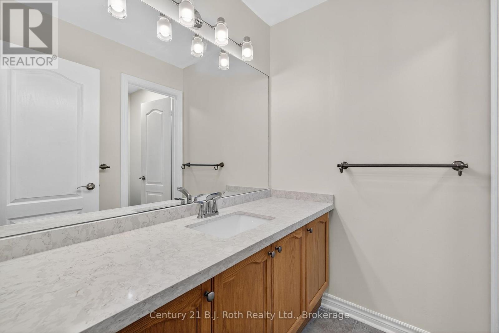 94 Destino Crescent, Vaughan, Ontario  L4H 3E1 - Photo 21 - N12451053