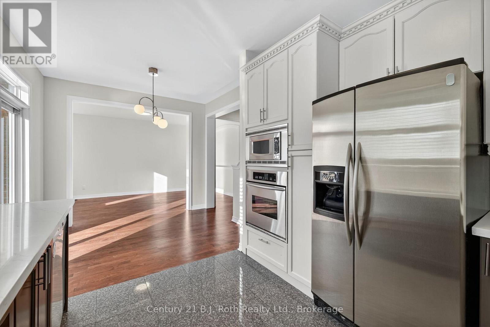 94 Destino Crescent, Vaughan, Ontario  L4H 3E1 - Photo 7 - N12451053