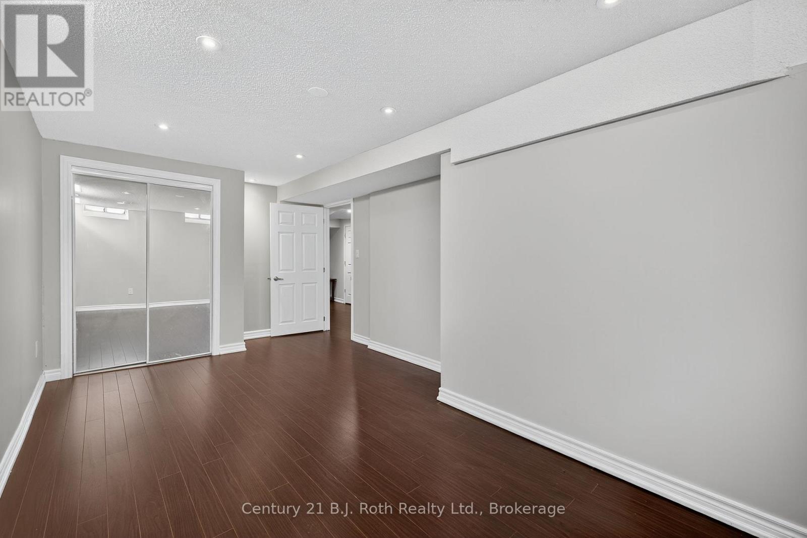 94 Destino Crescent, Vaughan, Ontario  L4H 3E1 - Photo 33 - N12451053