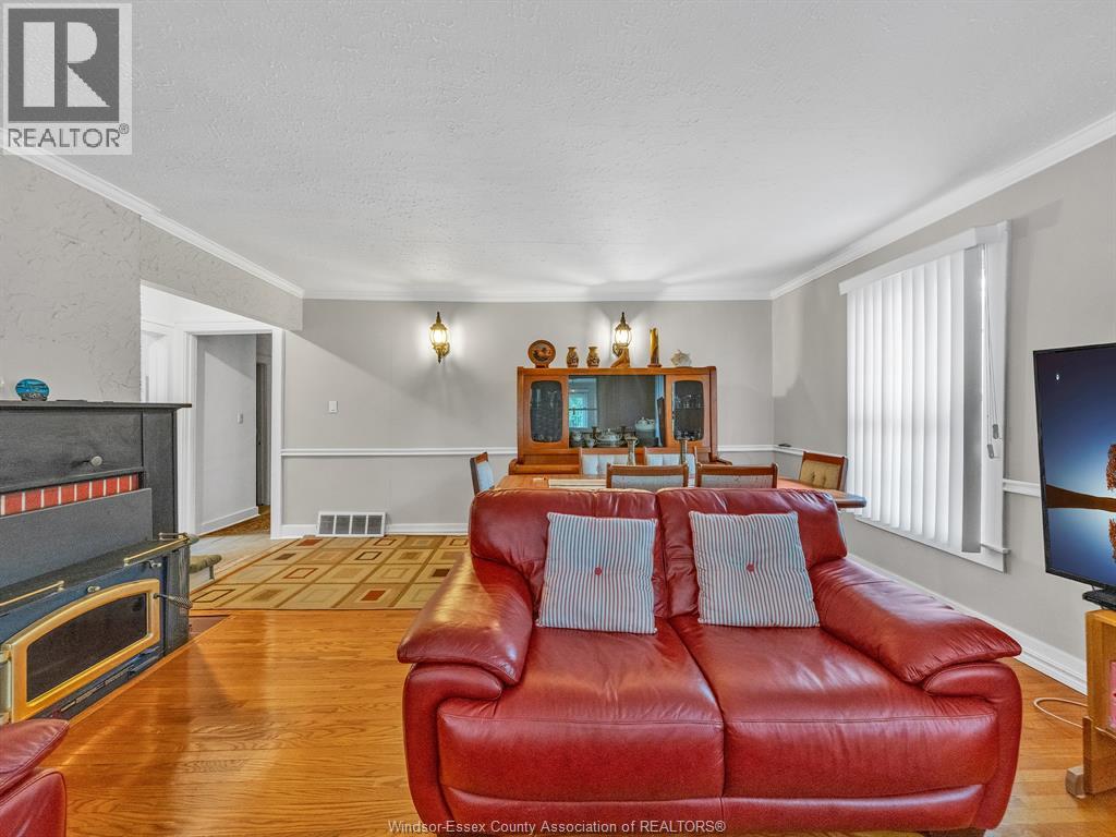 7785 Riverside Drive East, Windsor, Ontario  N8S 1E1 - Photo 18 - 25027405