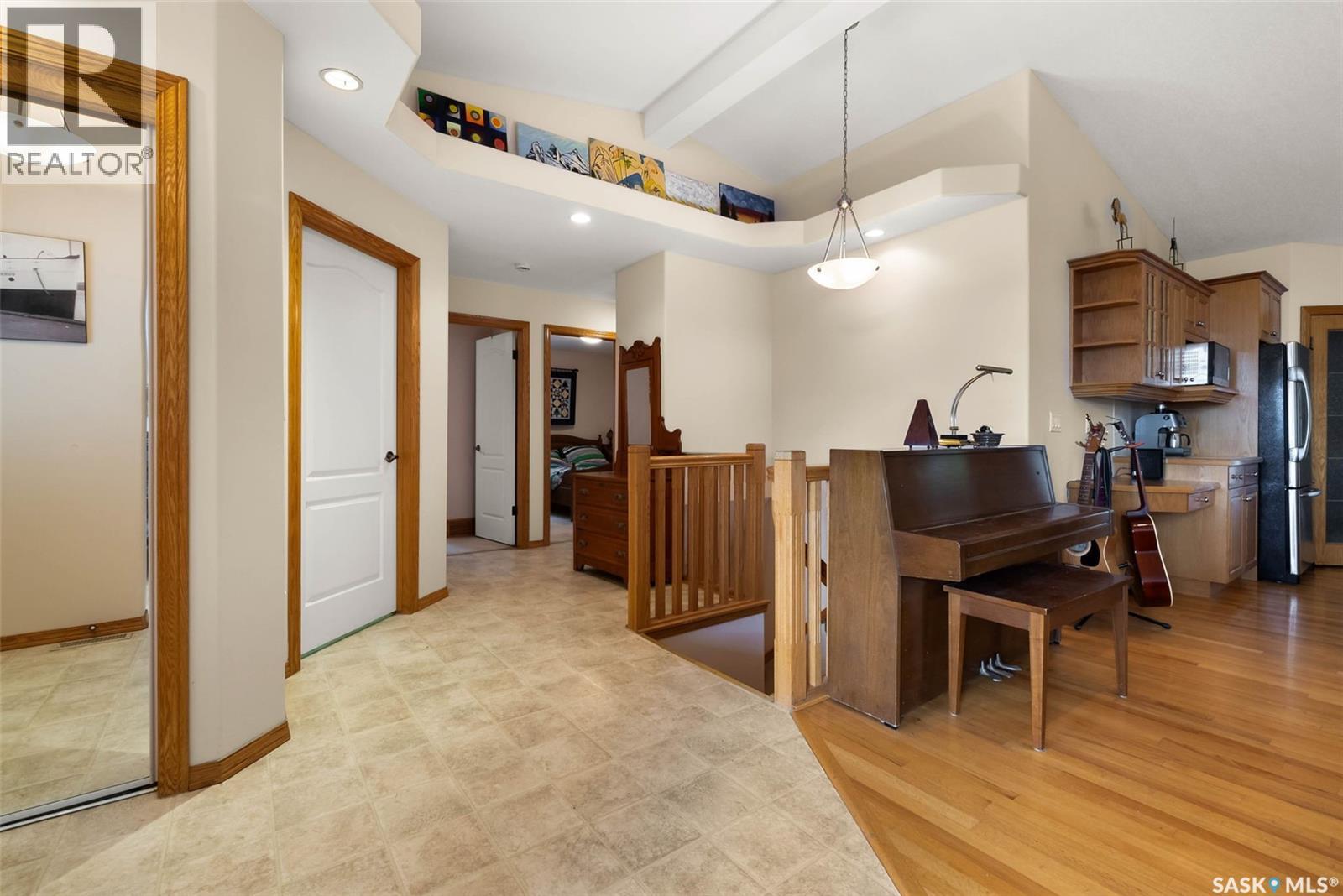 3086 Cranbourn Crescent, Regina, Saskatchewan  S4V 3B3 - Photo 5 - SK019785