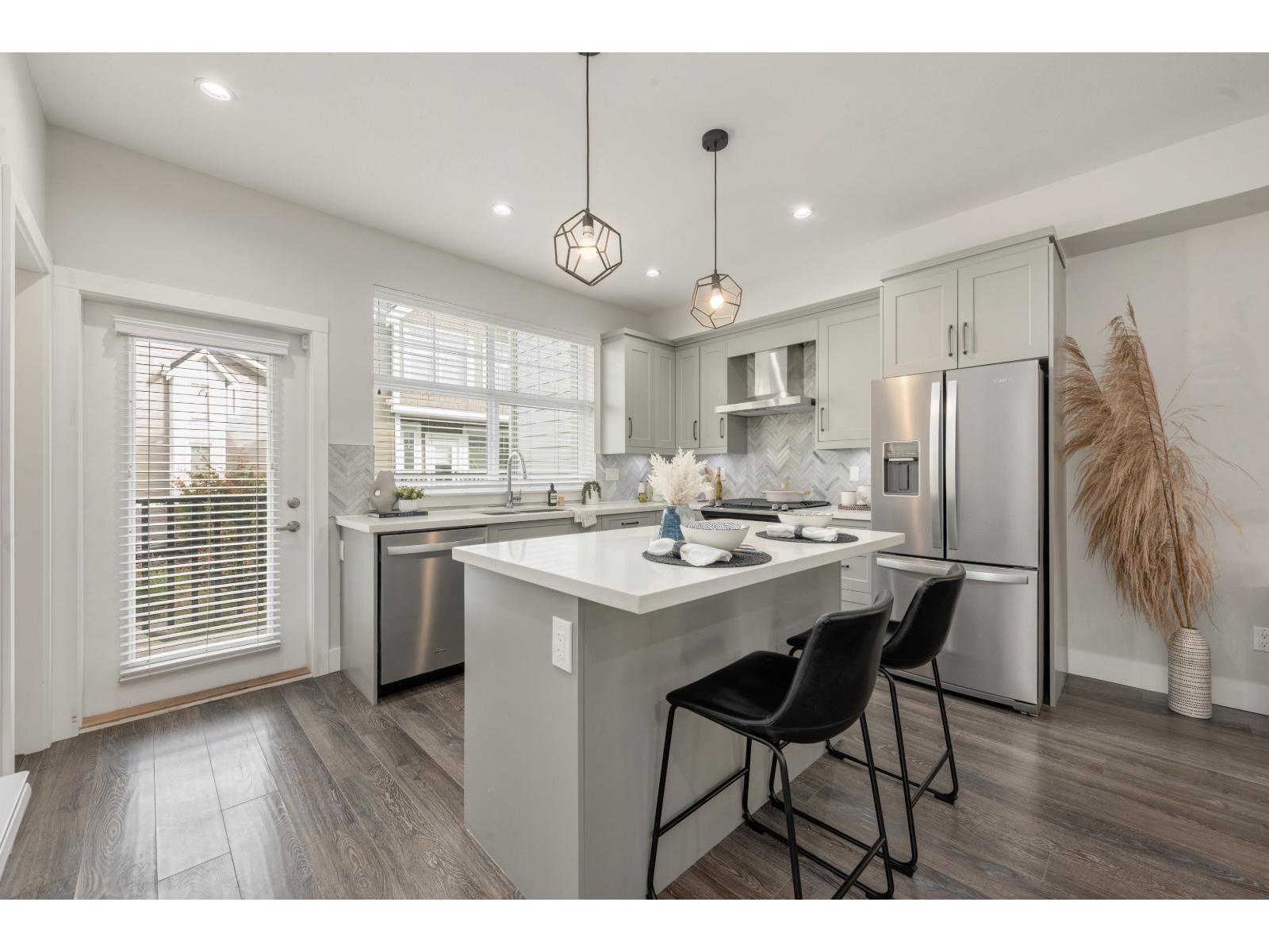 63 14541 Winter Crescent, Surrey, British Columbia  V4P 0G5 - Photo 8 - R3062590