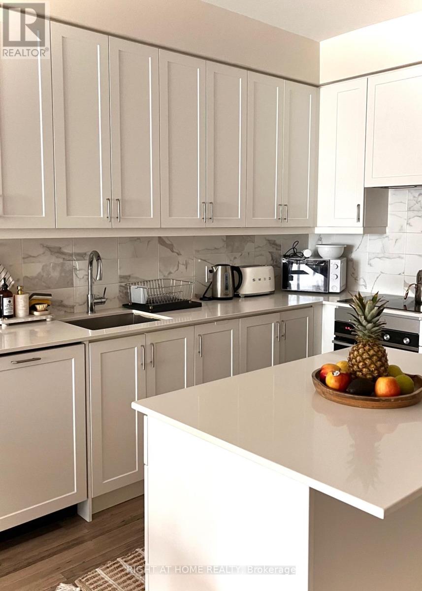 212 - 9075 Jane Street, Vaughan, Ontario  L4K 0L7 - Photo 16 - N12484787