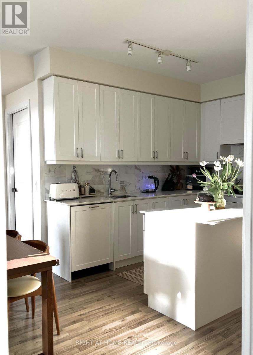 212 - 9075 Jane Street, Vaughan, Ontario  L4K 0L7 - Photo 17 - N12484787