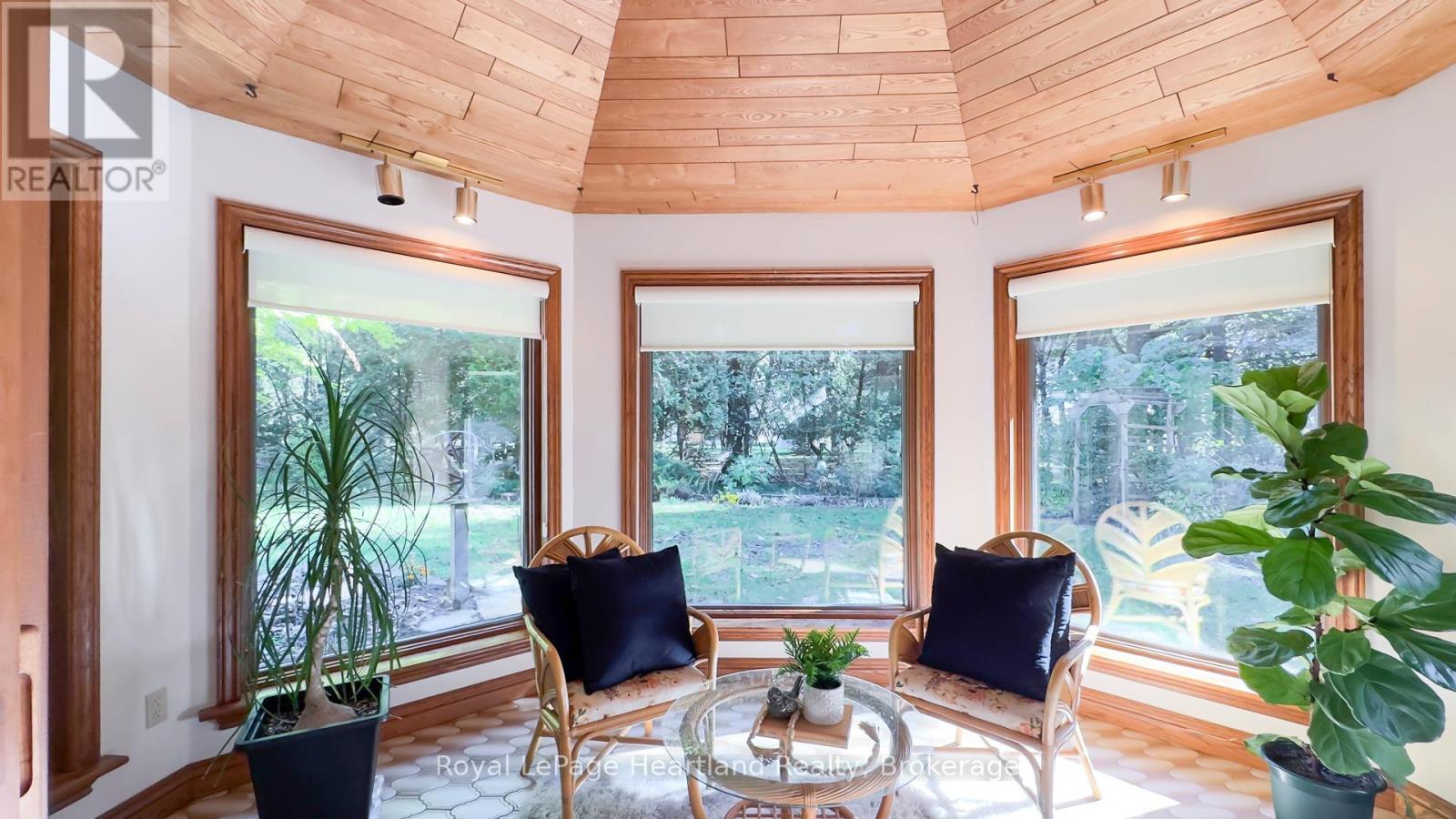 81364 Champlain Boulevard, Ashfield-Colborne-Wawanosh, Ontario  N7A 3Y2 - Photo 18 - X12486959