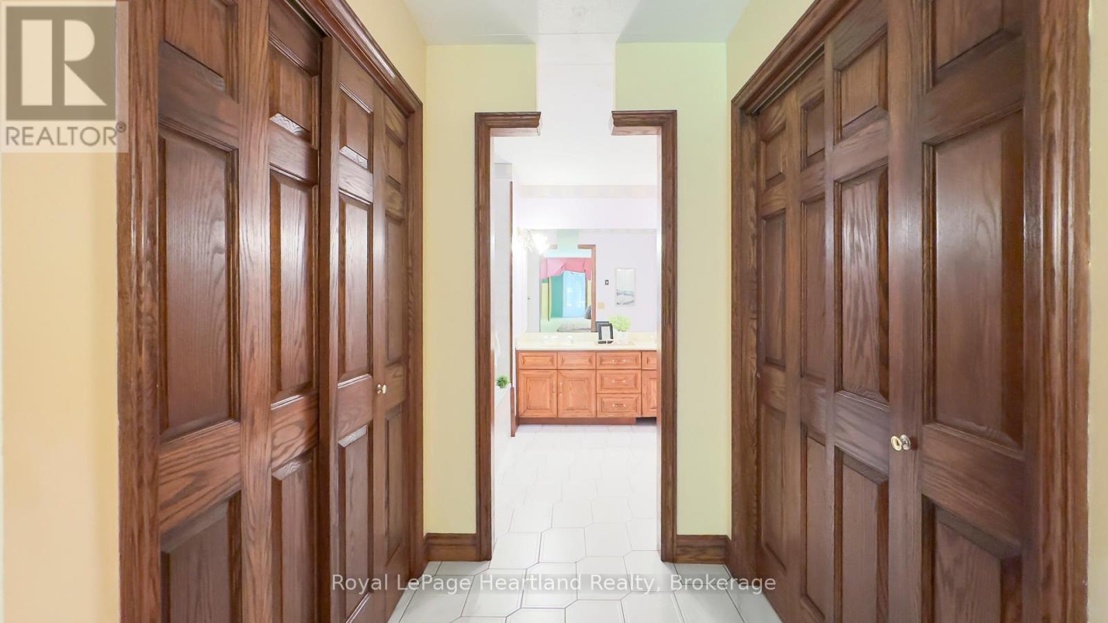 81364 Champlain Boulevard, Ashfield-Colborne-Wawanosh, Ontario  N7A 3Y2 - Photo 38 - X12486959