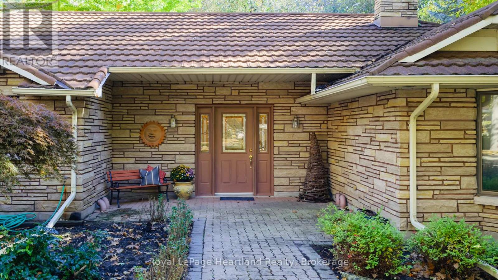 81364 Champlain Boulevard, Ashfield-Colborne-Wawanosh, Ontario  N7A 3Y2 - Photo 5 - X12486959