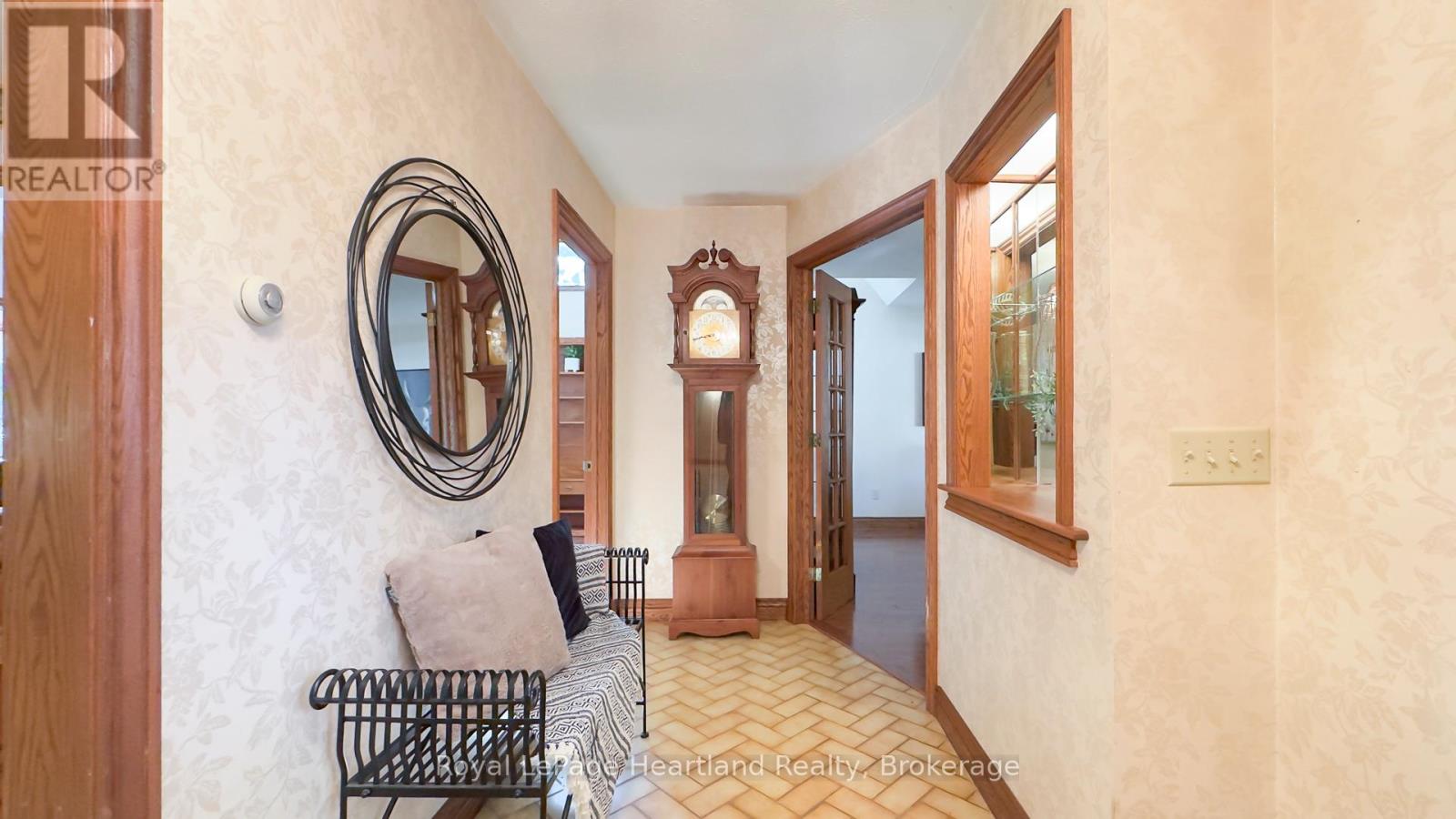 81364 Champlain Boulevard, Ashfield-Colborne-Wawanosh, Ontario  N7A 3Y2 - Photo 7 - X12486959