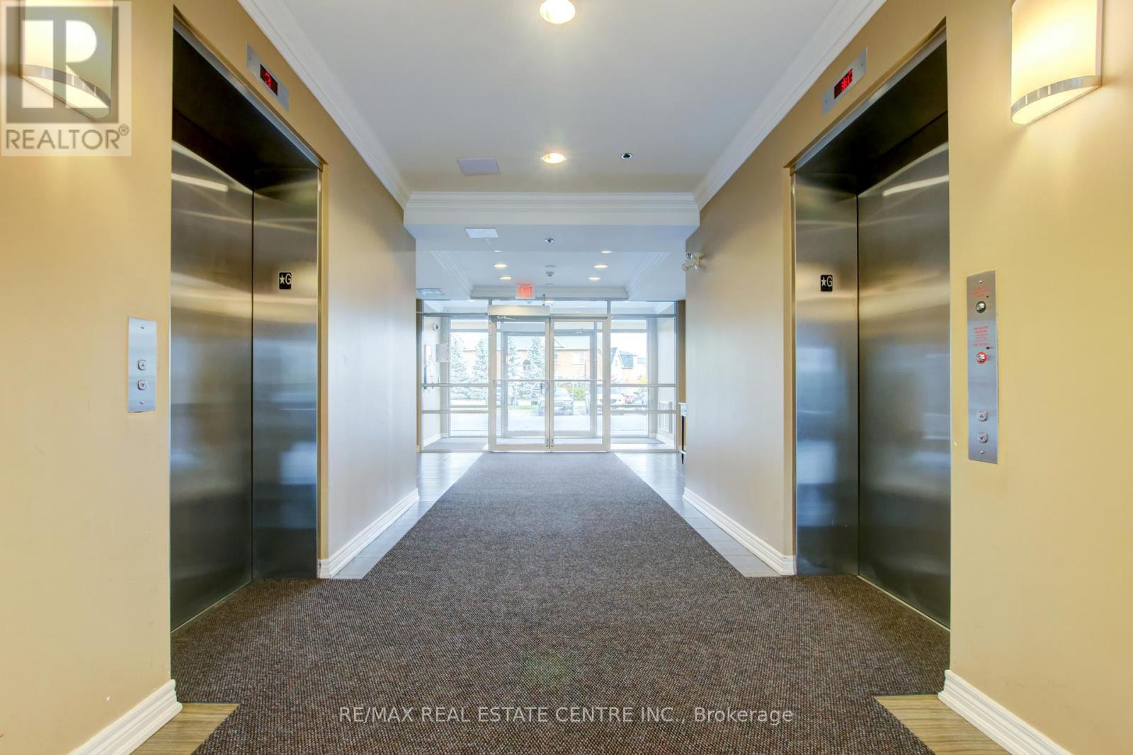 305 - 1419 Costigan Road, Milton, Ontario  L9T 2L4 - Photo 11 - W12486936