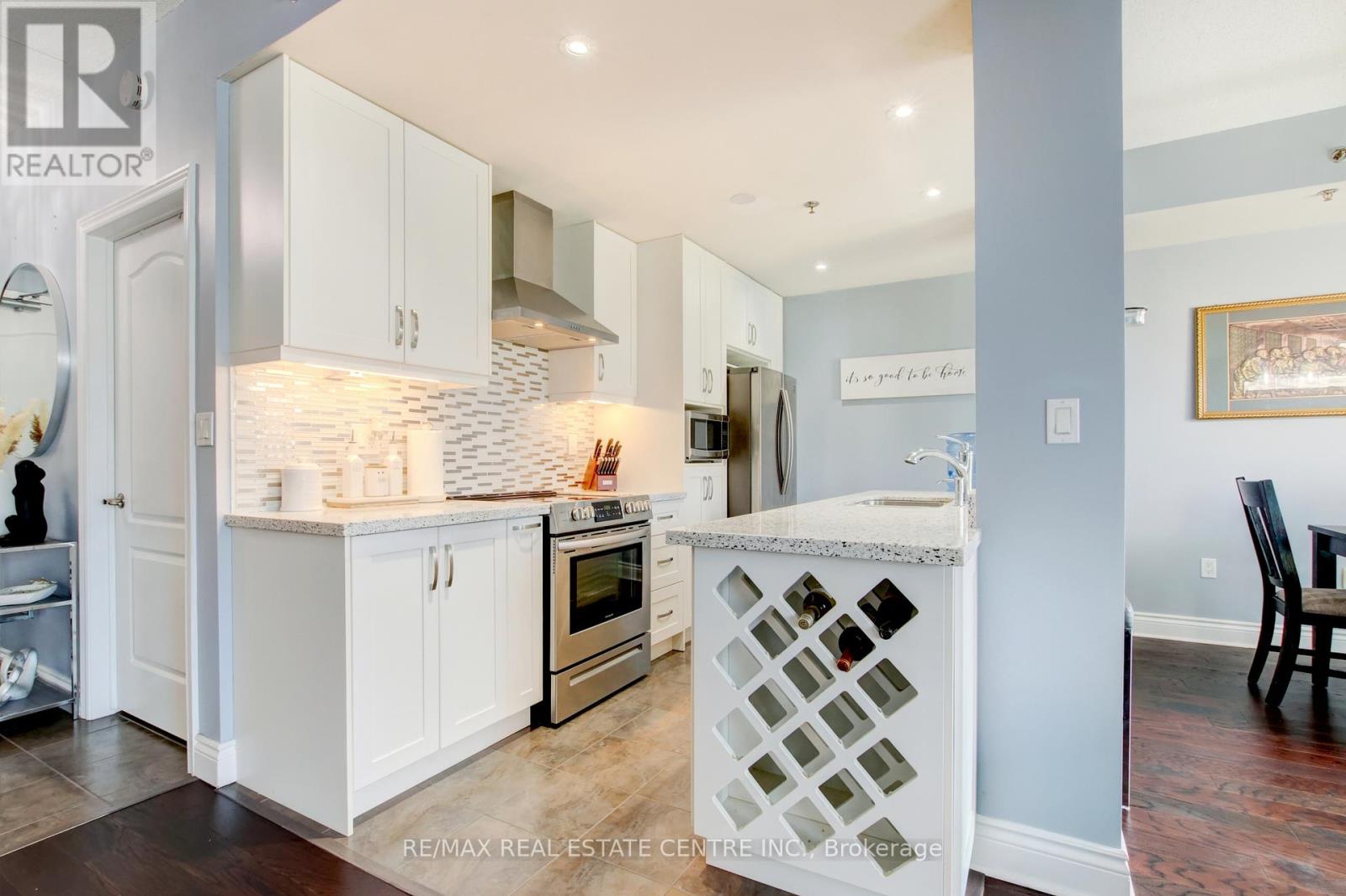 305 - 1419 Costigan Road, Milton, Ontario  L9T 2L4 - Photo 25 - W12486936