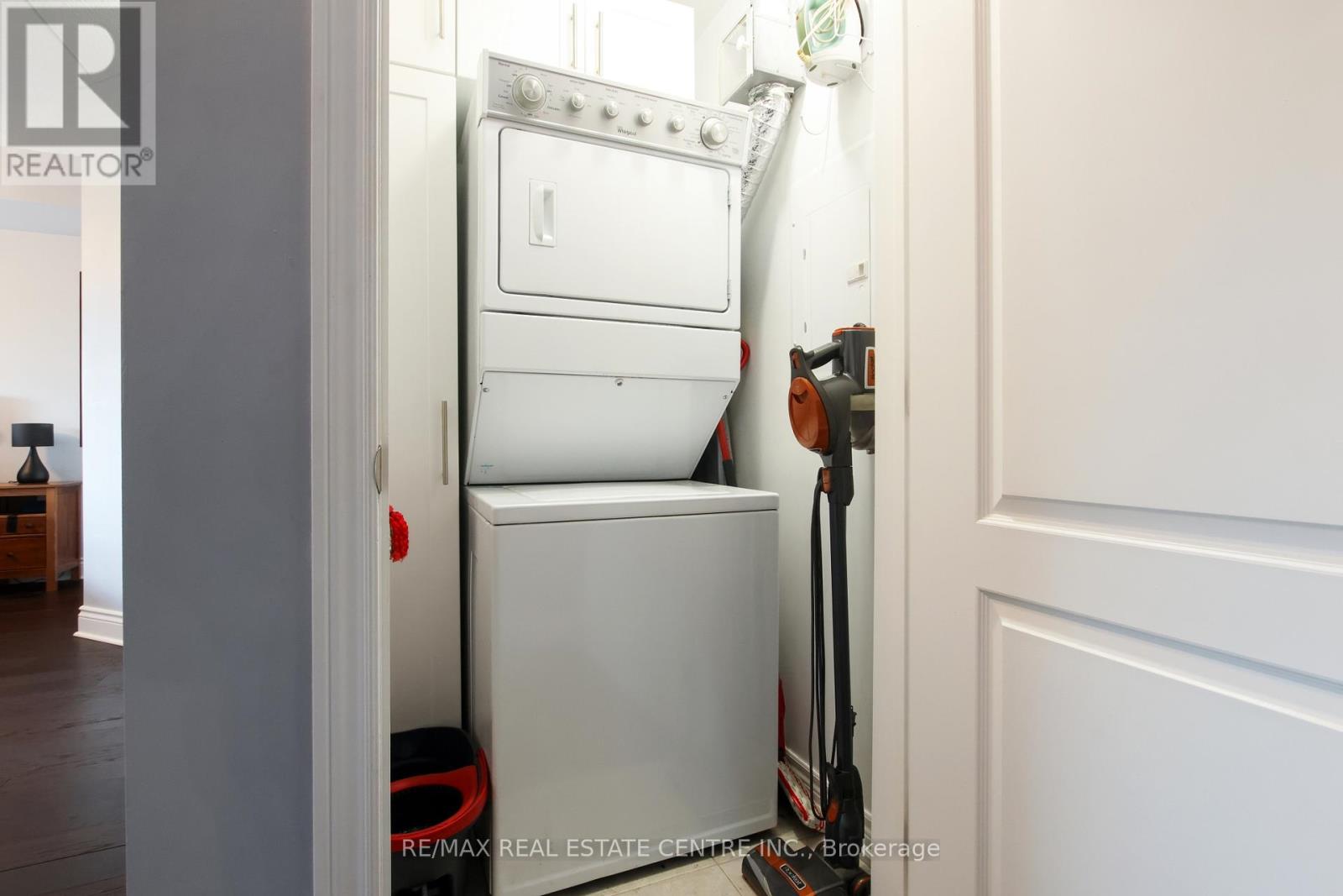 305 - 1419 Costigan Road, Milton, Ontario  L9T 2L4 - Photo 31 - W12486936