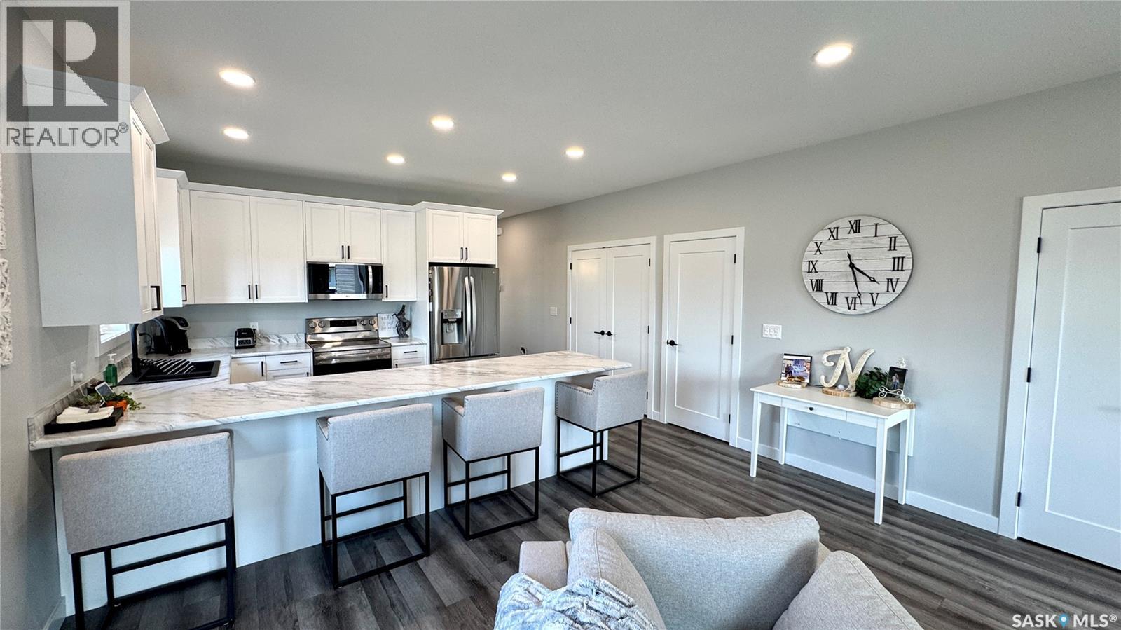 99a Semple Street, Outlook, Saskatchewan  S0L 2N0 - Photo 20 - SK013086