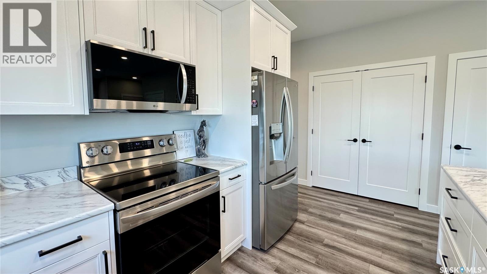 99a Semple Street, Outlook, Saskatchewan  S0L 2N0 - Photo 21 - SK013086