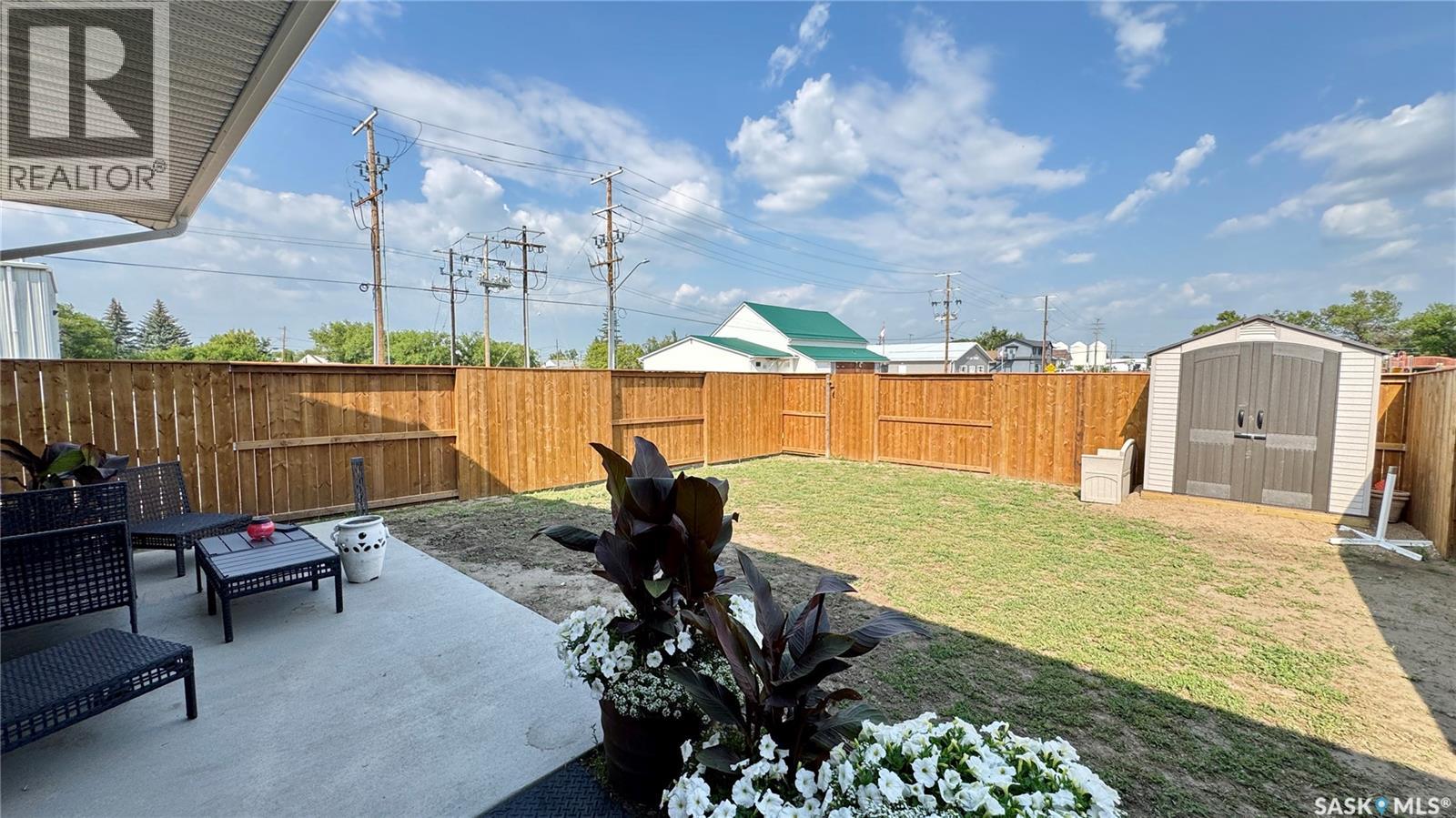 99a Semple Street, Outlook, Saskatchewan  S0L 2N0 - Photo 10 - SK013086