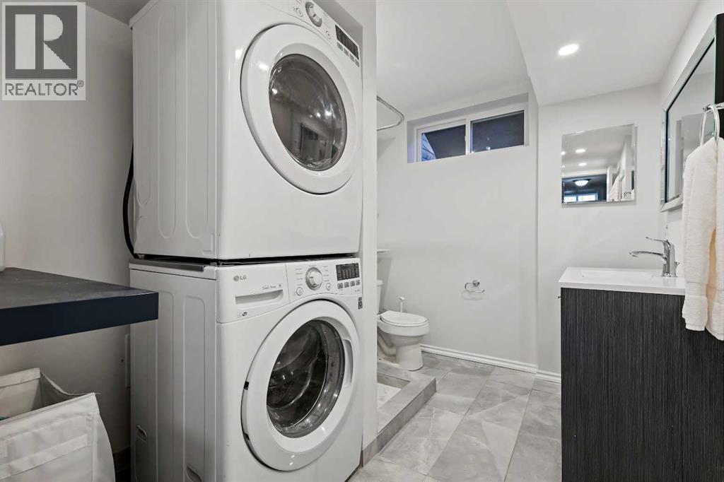 832 68 Avenue Sw, Calgary, Alberta  T2V 0N4 - Photo 21 - A2261840