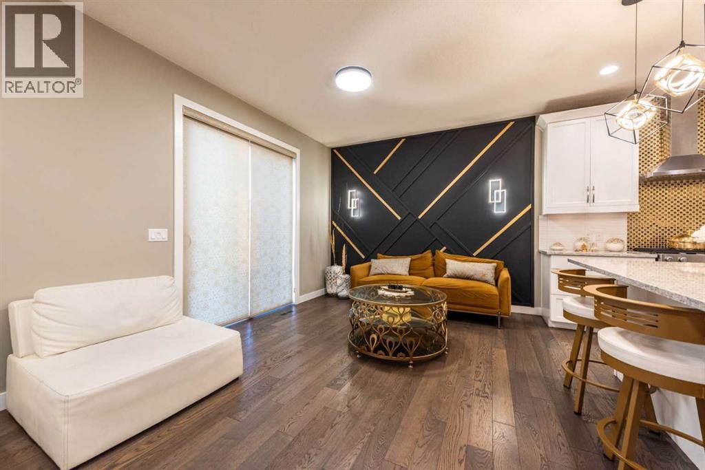 44 Savanna Road Ne, Calgary, Alberta  t3j 0v5 - Photo 5 - A2267005