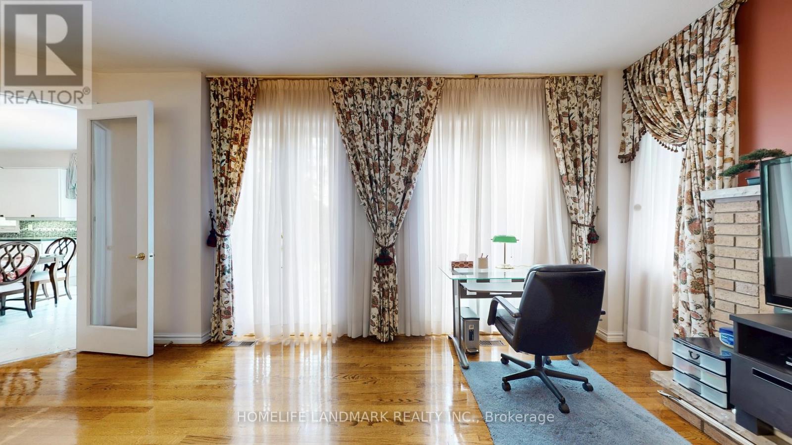 411 Cummer Avenue, Toronto, Ontario  M2M 2G3 - Photo 12 - C12486950