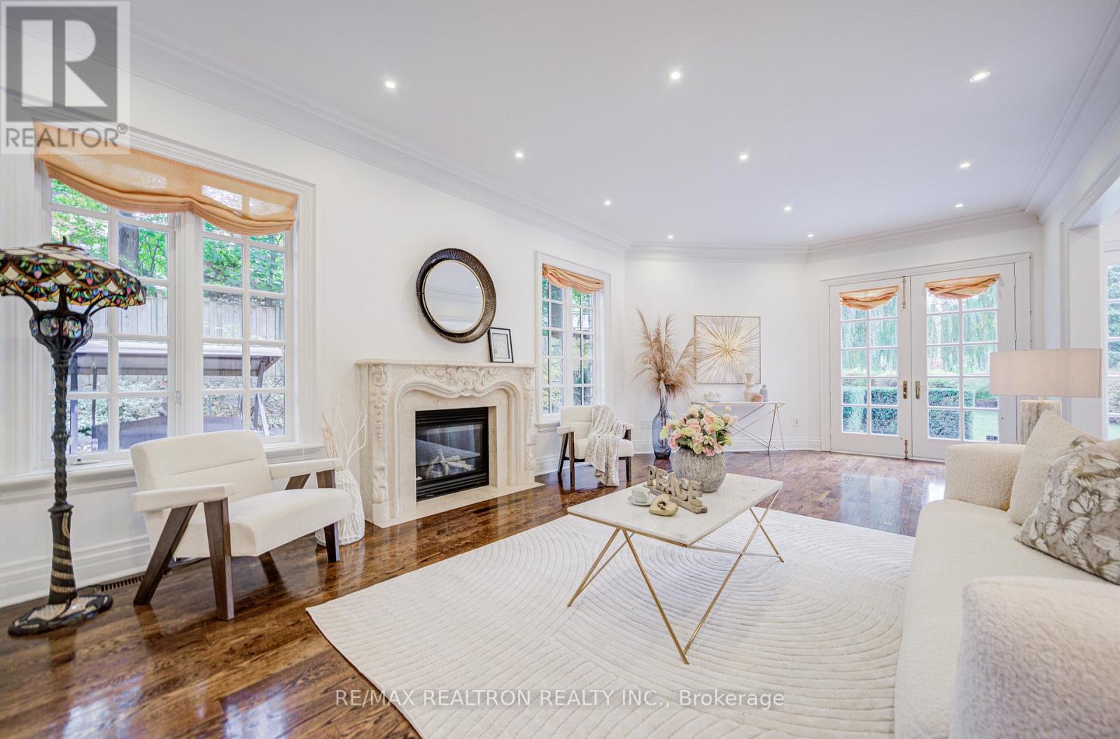 7 Legacy Court, Toronto, Ontario  M2L 2Y7 - Photo 13 - C12486955