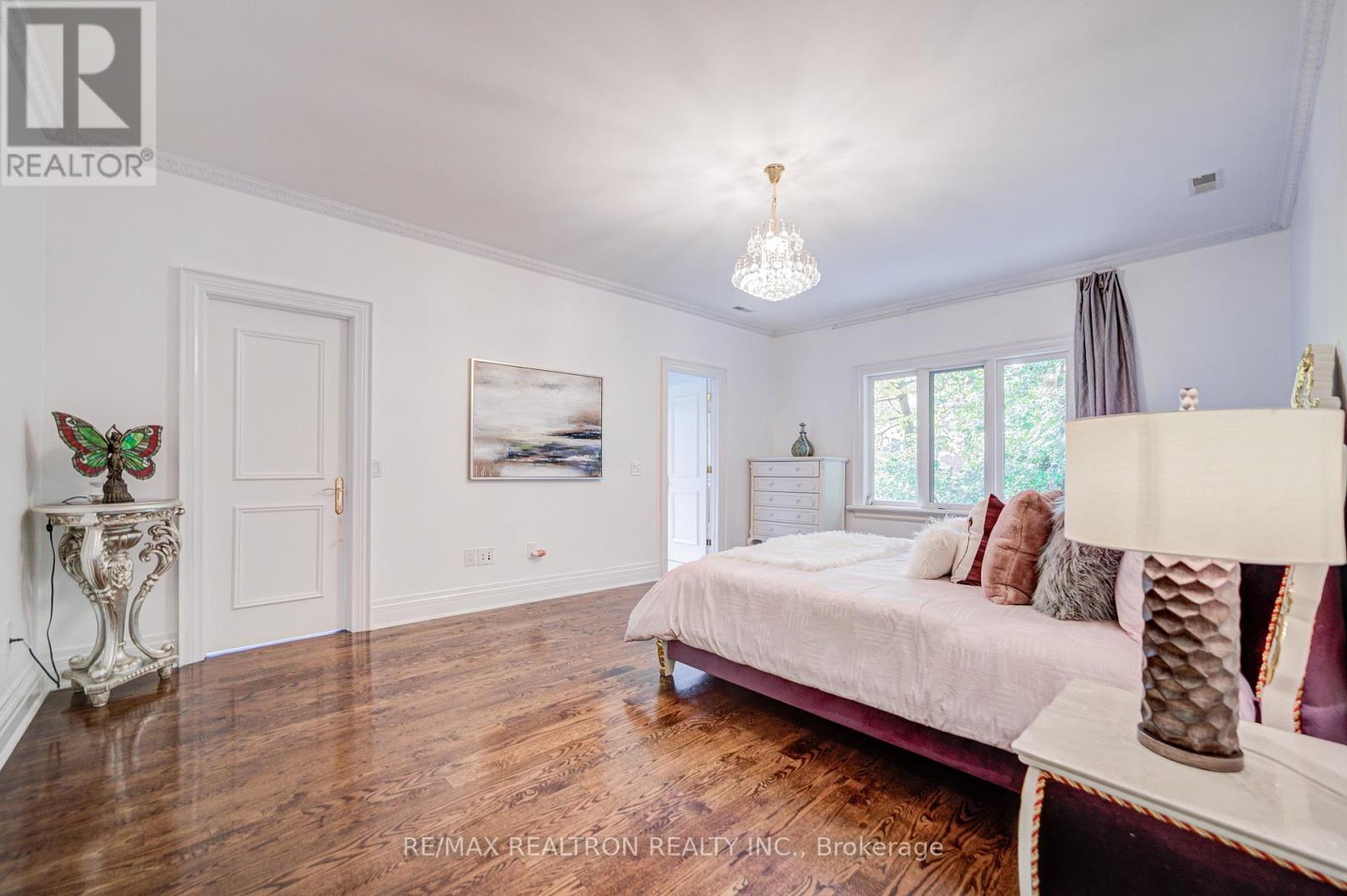 7 Legacy Court, Toronto, Ontario  M2L 2Y7 - Photo 24 - C12486955