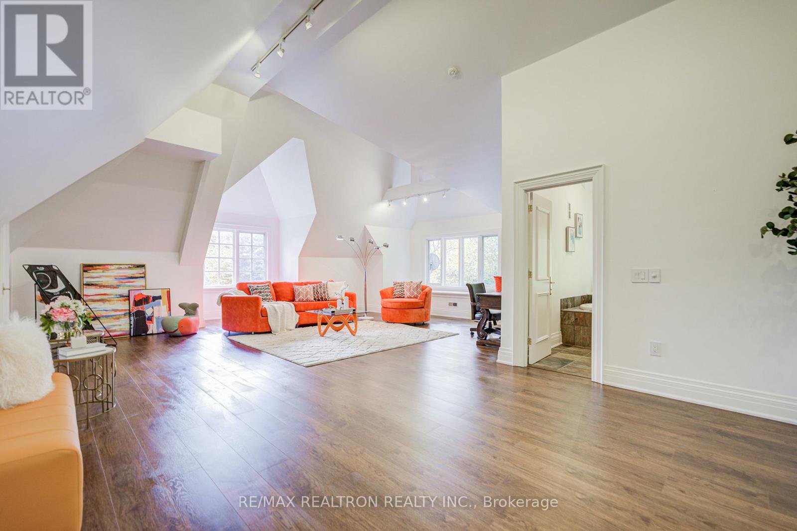 7 Legacy Court, Toronto, Ontario  M2L 2Y7 - Photo 28 - C12486955