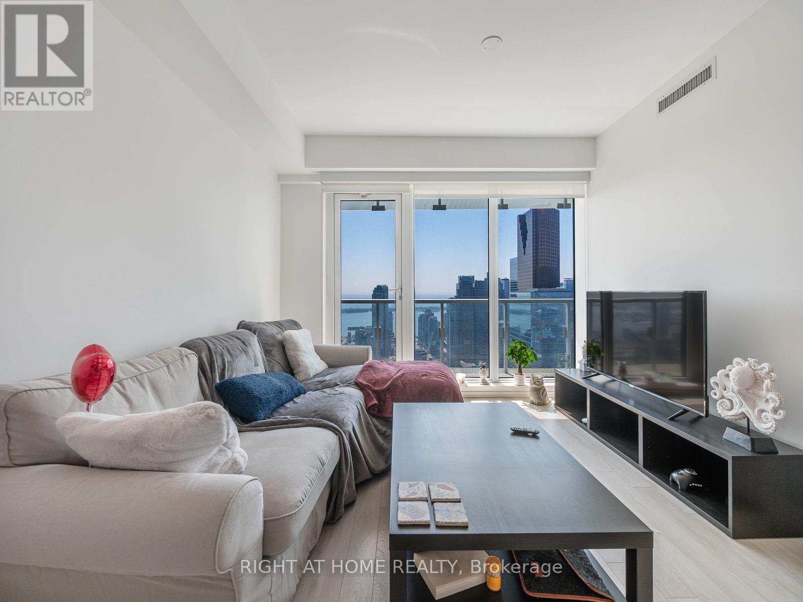 5607 - 197 Yonge Street, Toronto, Ontario  M5B 0C1 - Photo 22 - C12486961