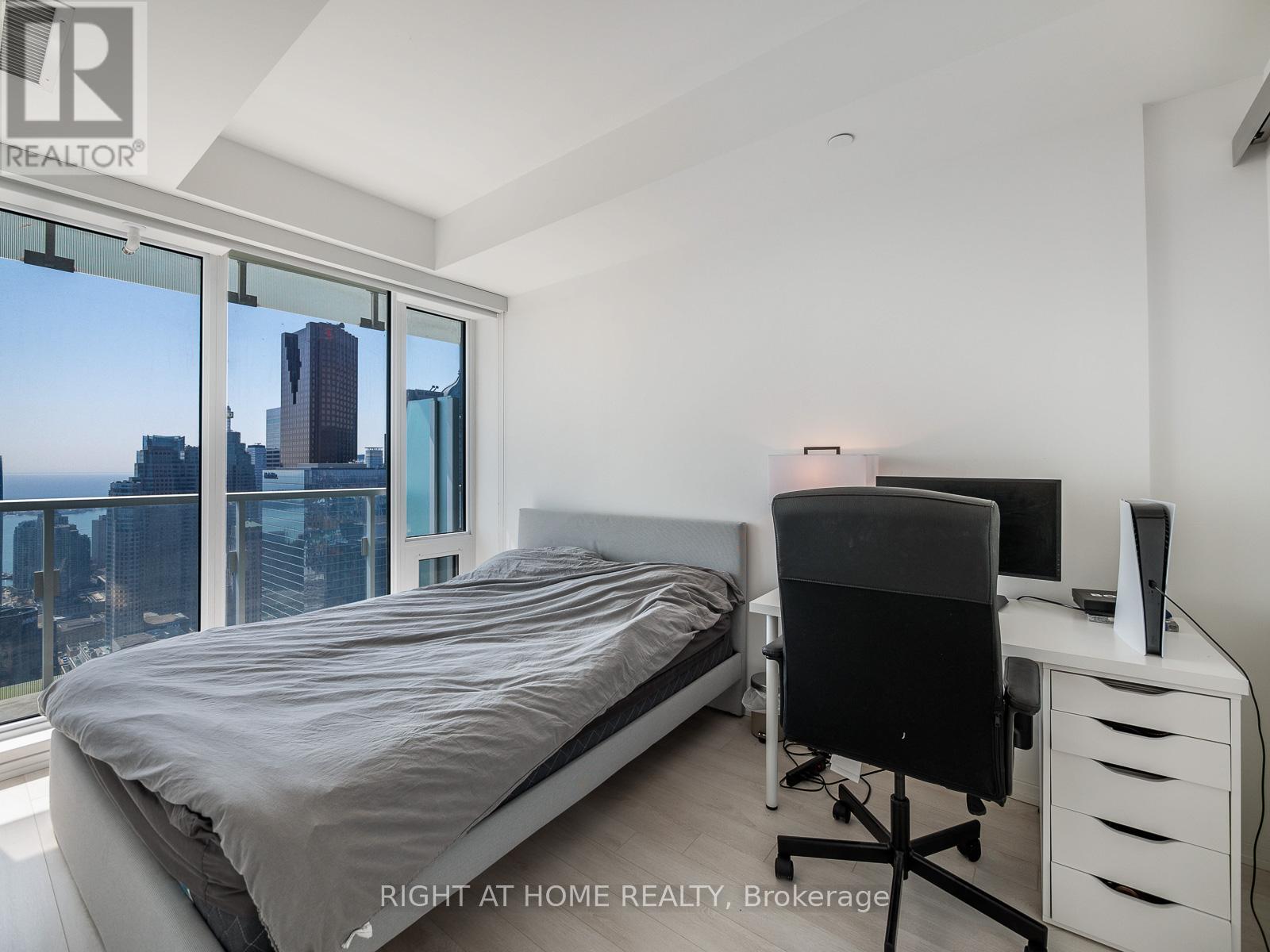 5607 - 197 Yonge Street, Toronto, Ontario  M5B 0C1 - Photo 28 - C12486961