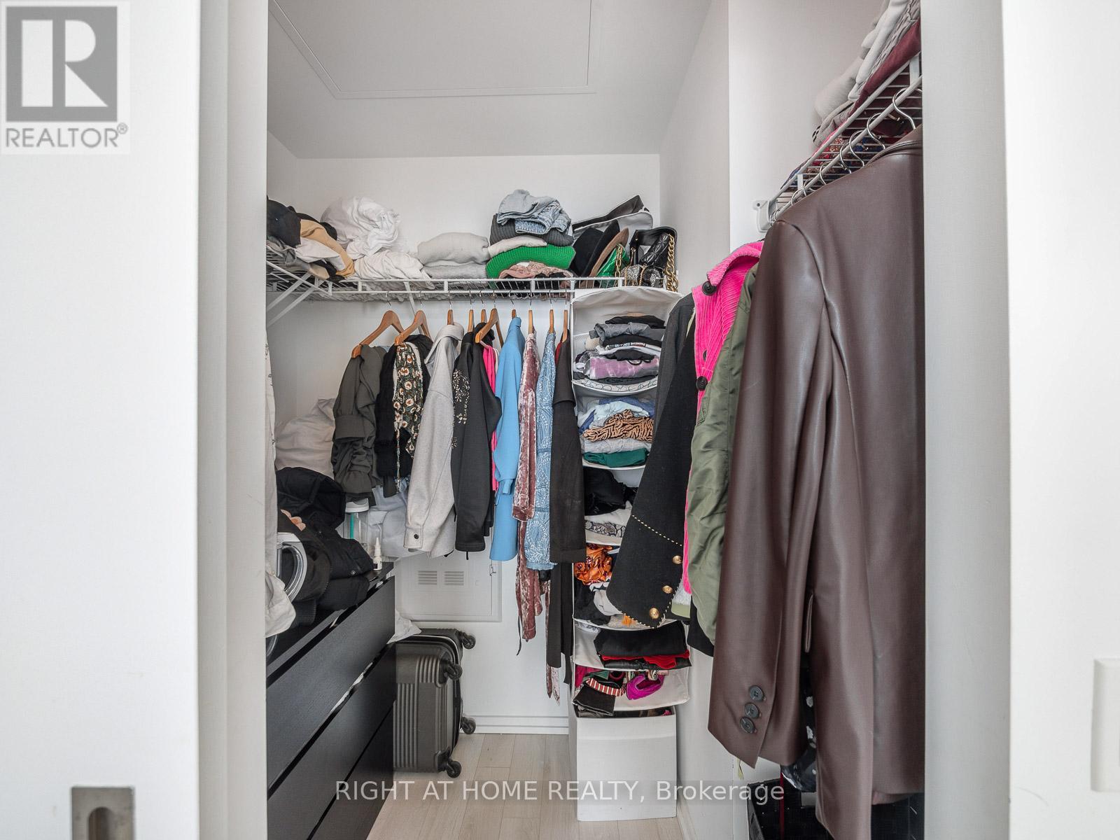 5607 - 197 Yonge Street, Toronto, Ontario  M5B 0C1 - Photo 32 - C12486961