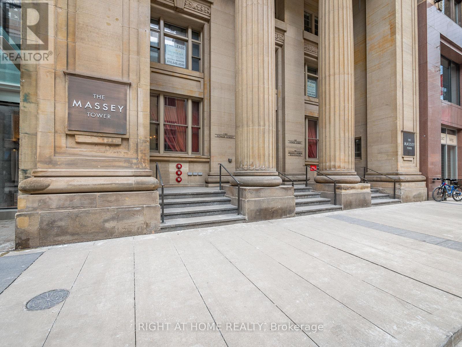 5607 - 197 Yonge Street, Toronto, Ontario  M5B 0C1 - Photo 6 - C12486961