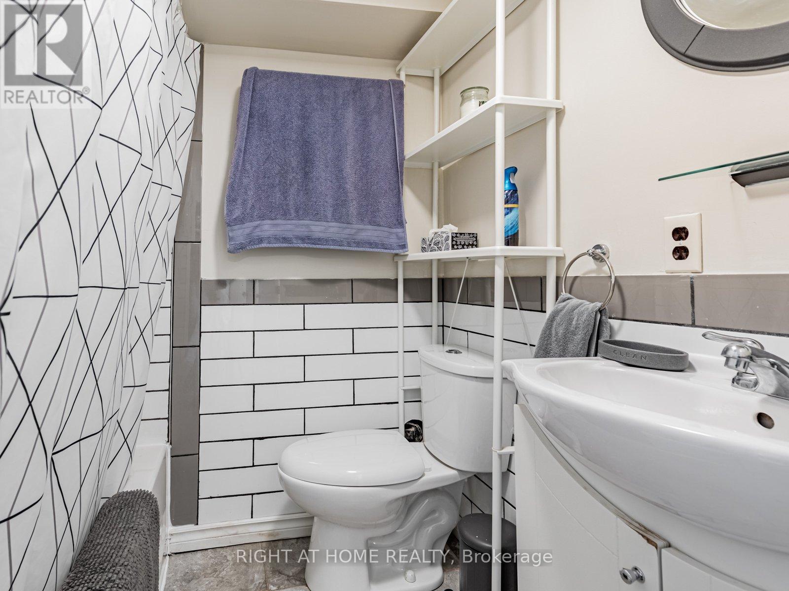 78 Hollis Avenue, Toronto, Ontario  M1N 2C5 - Photo 19 - E12486958