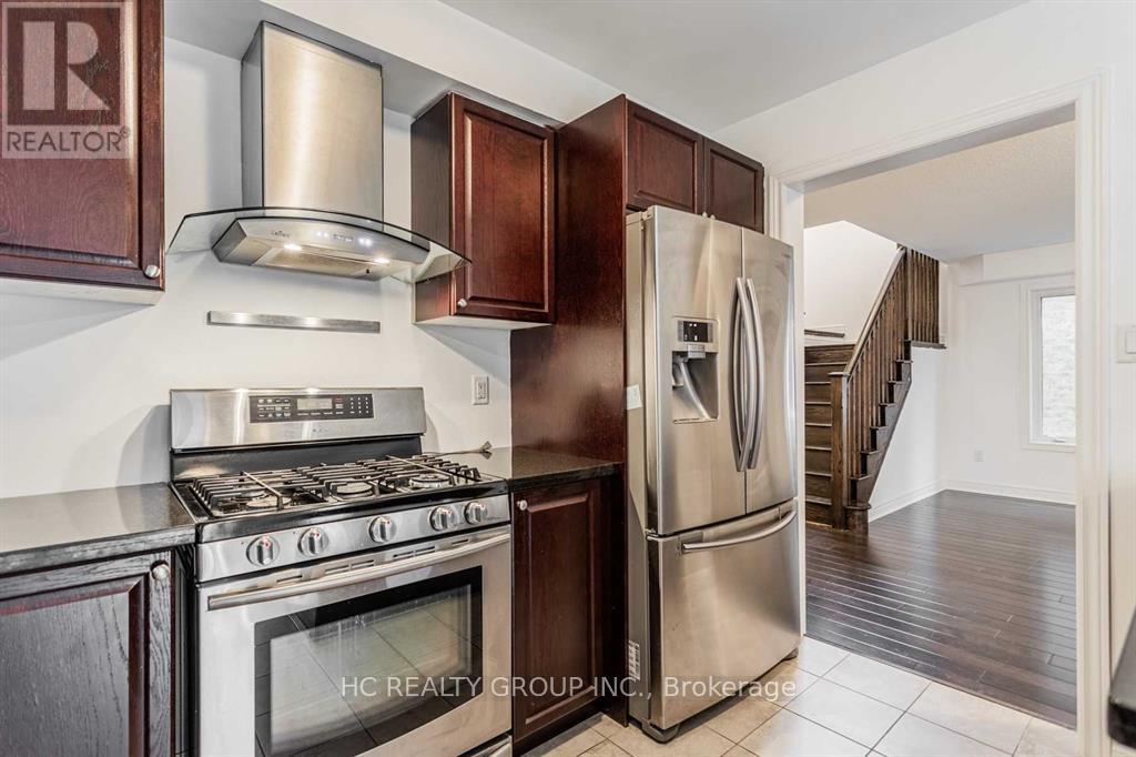 20 Tigertail Crescent, Bradford West Gwillimbury (Bradford), Ontario  L3Z 0M2 - Photo 12 - N12486962