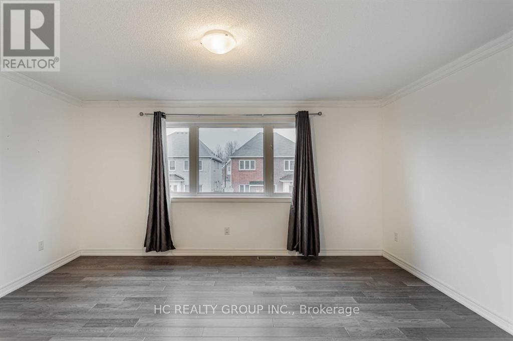 20 Tigertail Crescent, Bradford West Gwillimbury (Bradford), Ontario  L3Z 0M2 - Photo 17 - N12486962